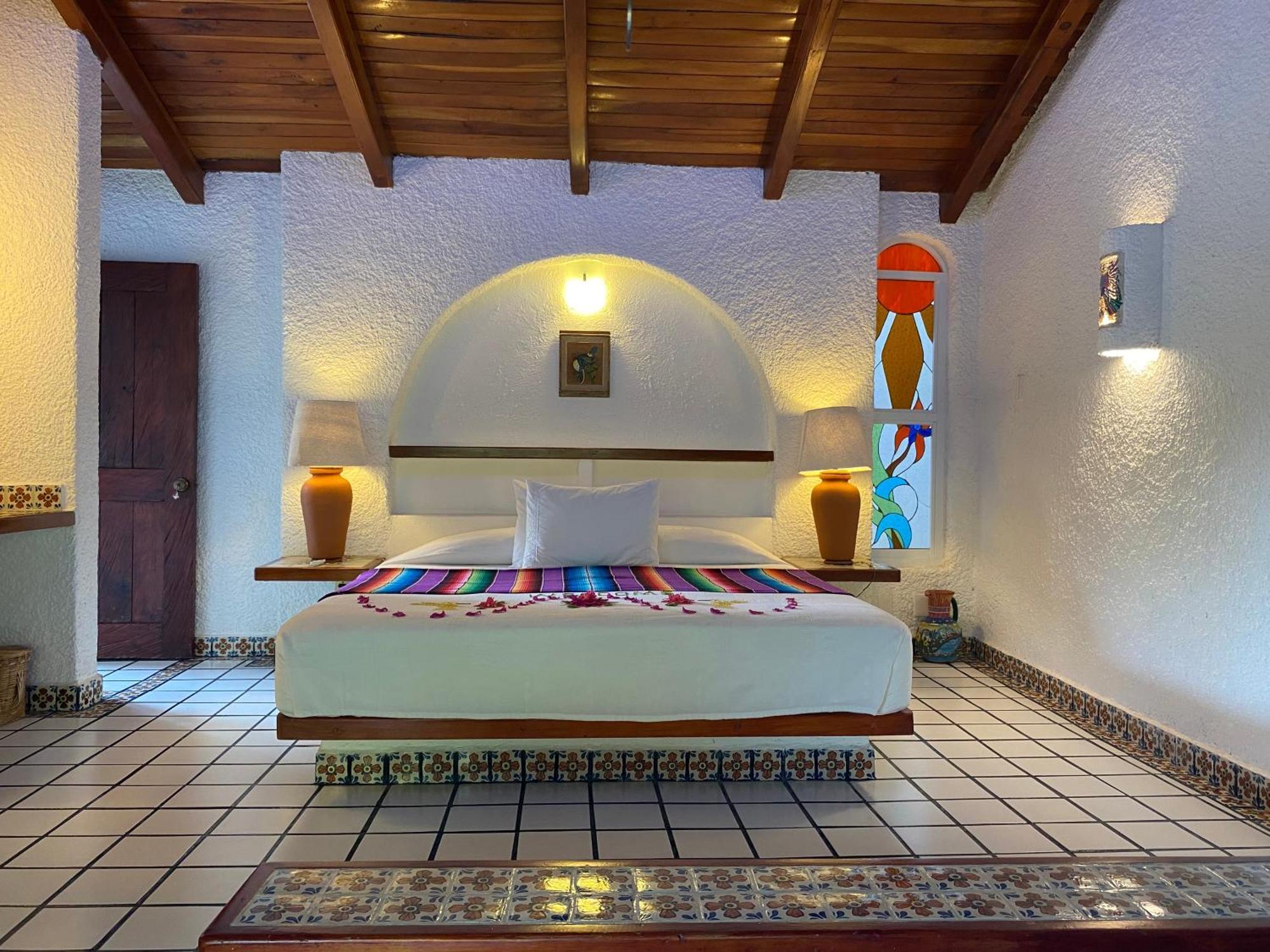 Villa De La Roca Zihuatanejo Exterior photo
