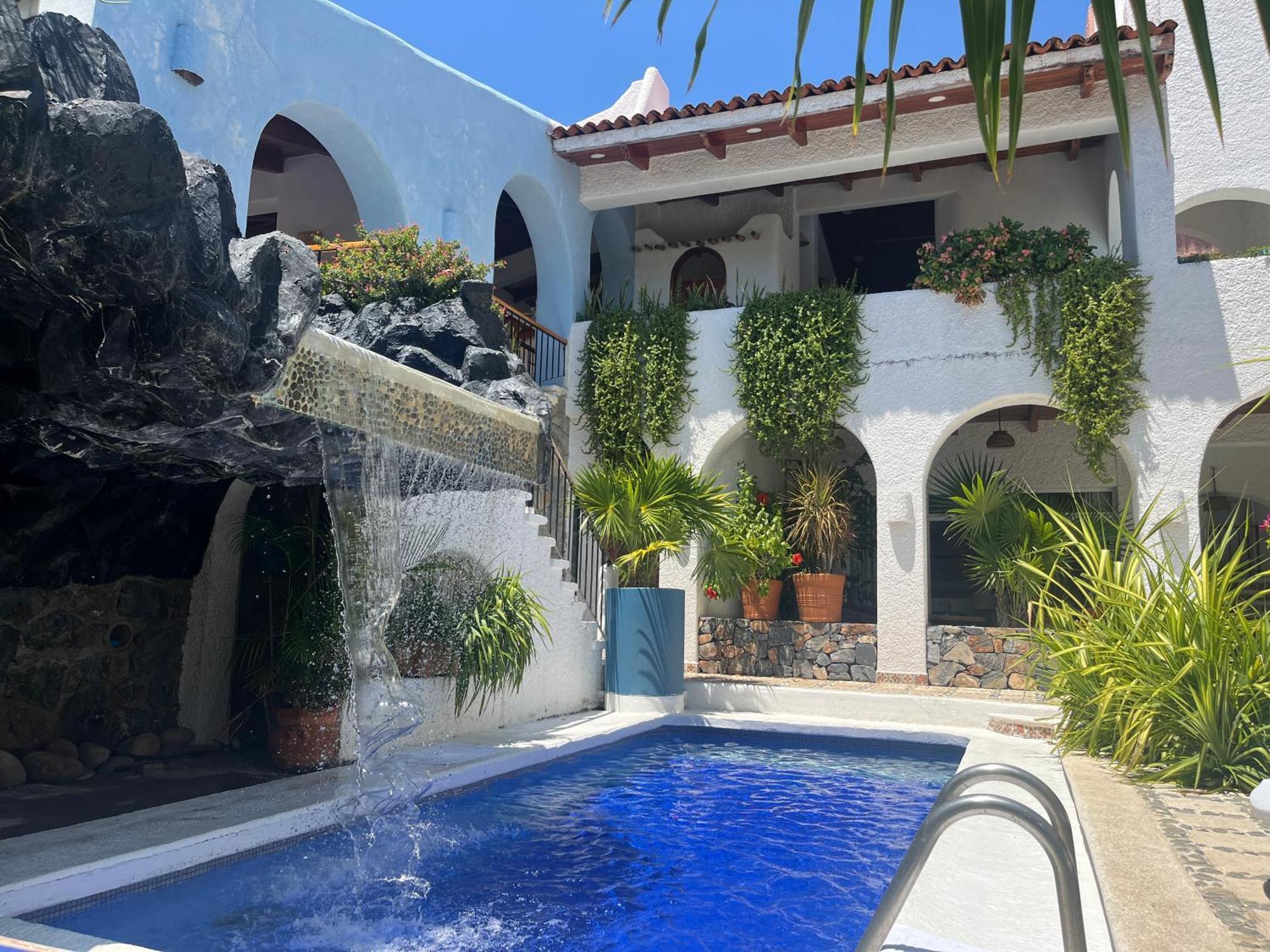 Villa De La Roca Zihuatanejo Exterior photo