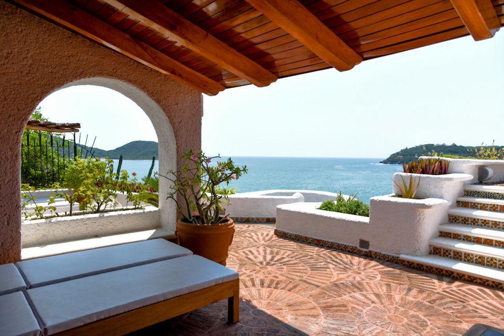 Villa De La Roca Zihuatanejo Exterior photo