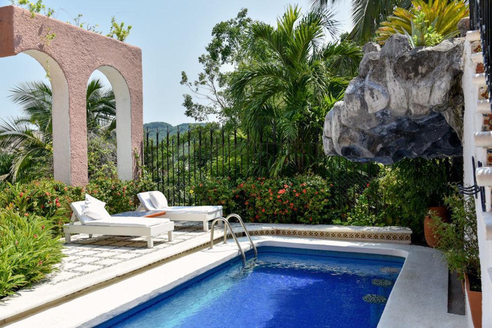 Villa De La Roca Zihuatanejo Exterior photo